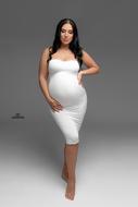 Pregnancy photo shoot in the studio